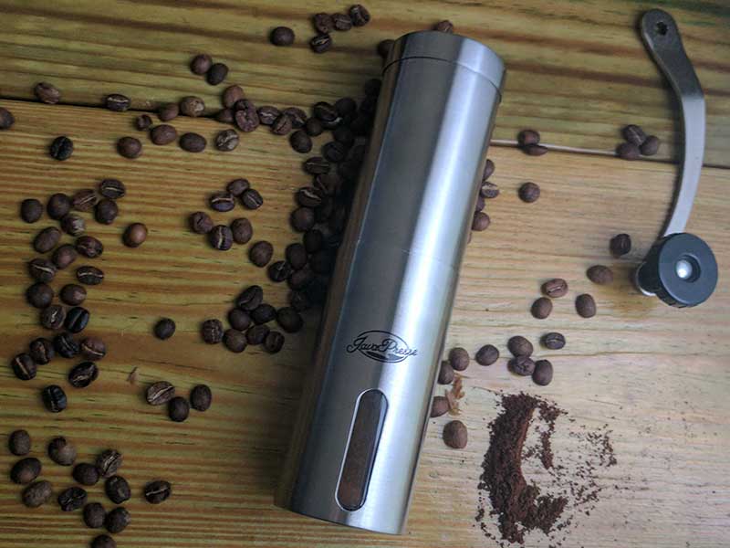 essential-coffee-tools-grinder